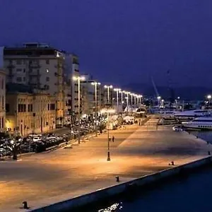 Al Porto Bed & Breakfast
